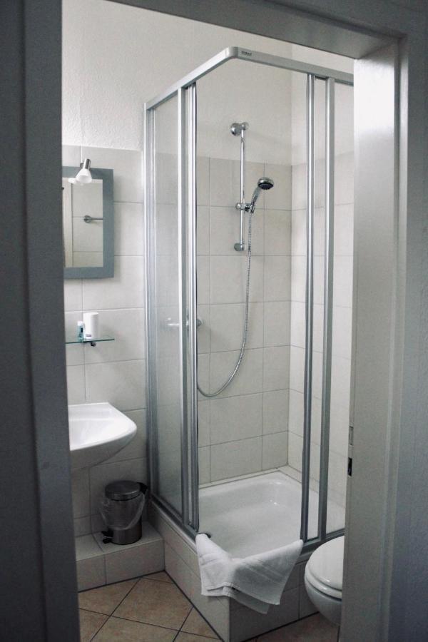 Hotel Adler & Eventlocation Gmbh Itzehoe Eksteriør billede
