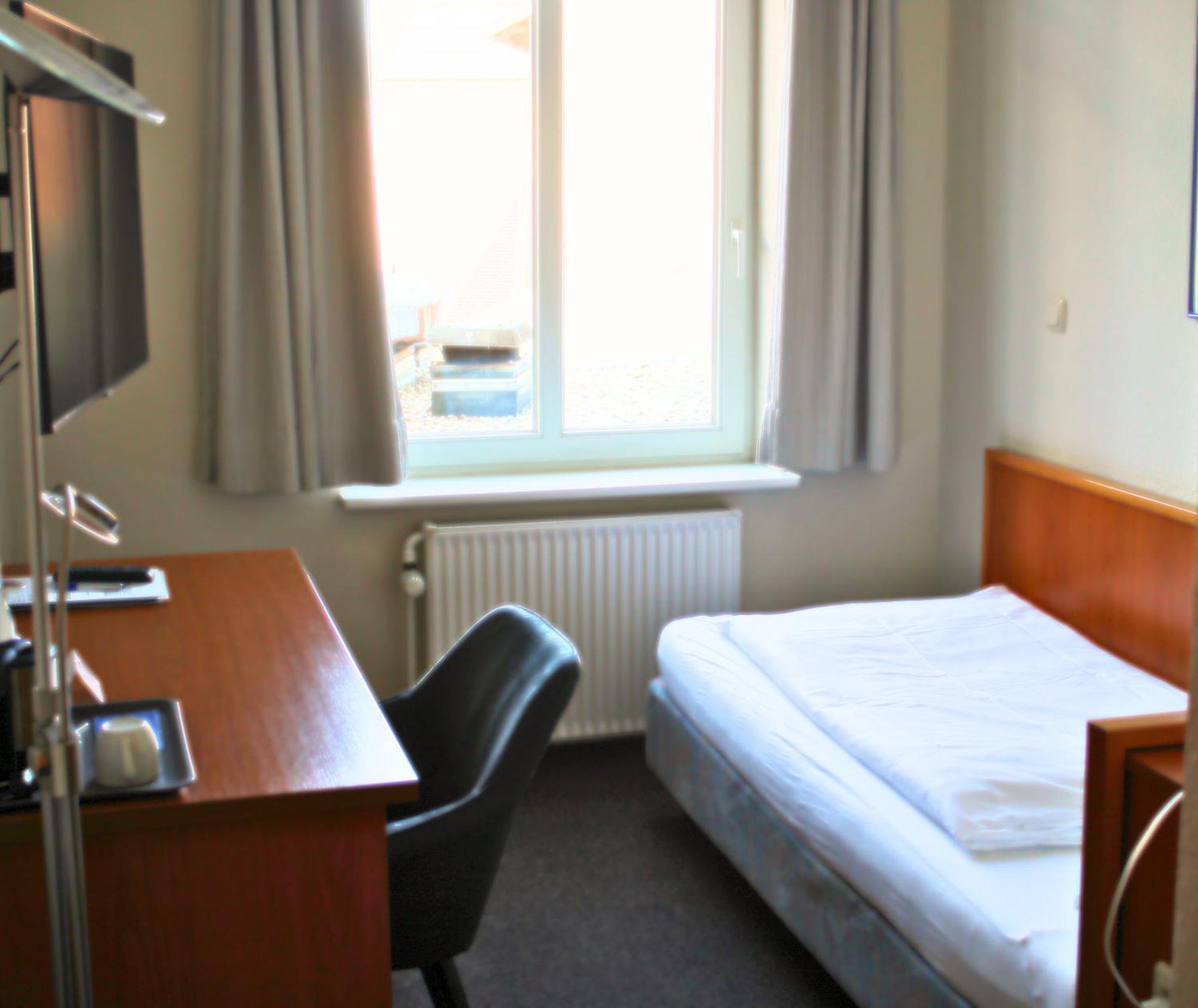 Hotel Adler & Eventlocation Gmbh Itzehoe Eksteriør billede